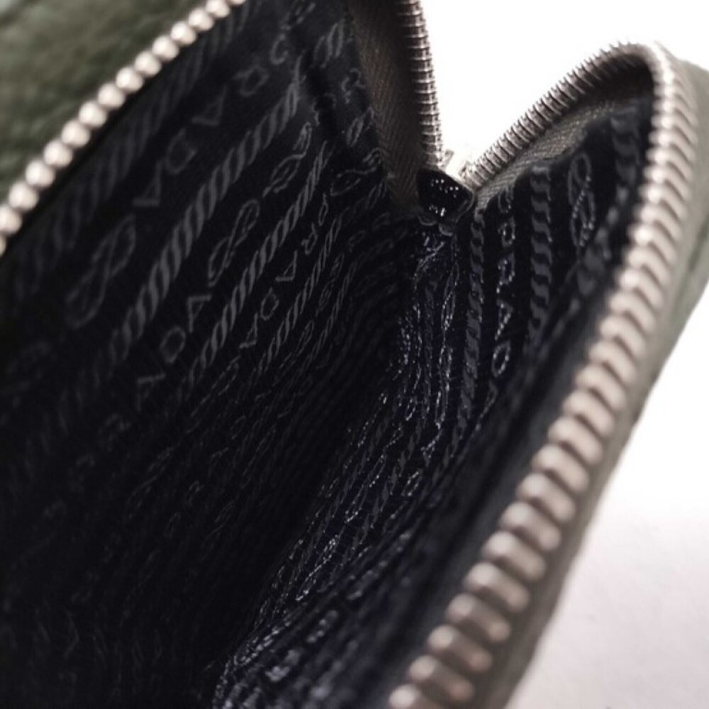 PRADA Bag - Picture 10 of 10